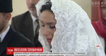 Появилось видео со свадьбы Джамалы и Бекира Сулейманова. Невеста плакала