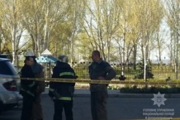 Полиция Каменского расследует взрыв возле «Монтаны»
