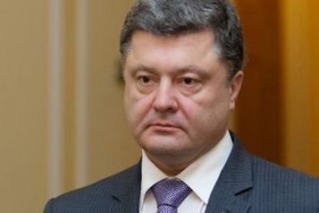 Порошенко массово увольняет работников корпорации "Roshen"