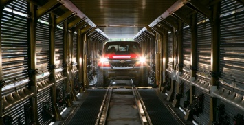 Chevrolet начал поставки экстремального пикапа Colorado ZR2