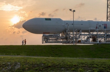 SpaceX отправит на орбиту в 2019 году первые интернет-спутники