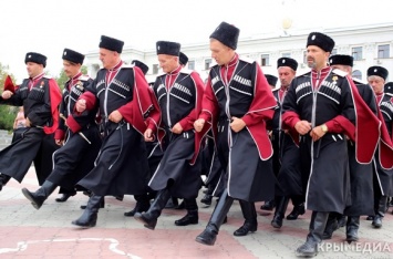 Крымские казаки объединились в окружное общество (ФОТО)