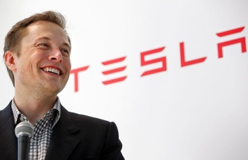 Tesla решит конфликт с клиентами подразделения Grohman