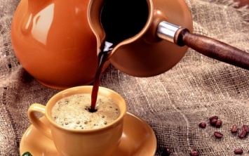 Кофе натощак негативно отражается на здоровье людей - ученые