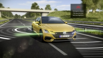 Инновационные системы Volkswagen Arteon способны предотвратить серьезные ДТП