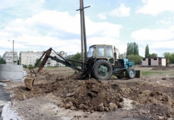 В Марганце на месте пустыря создают современный парк отдыха