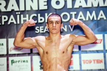 Николаевский боксер нокаутом выиграл свой второй бой в США (ФОТО, ВИДЕО)