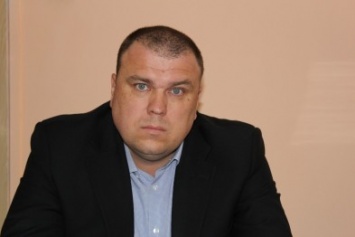 «Это надо просто пережить»: в Николаевской мэрии прокомментировали сезонную аллергию на платаны (ВИДЕО)