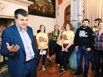 Студенты УАЛ встретились в Бельгии с лучшим мэром мира и передали ему стратегию развития Николаева