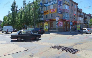 Коммунальщики отремонтировали перекресток на проспекте Труда и улице Свободы