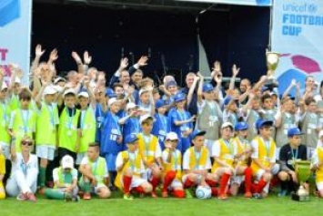Дети с Востока Украины разыграли Кубок ЮНИСЕФ в Киеве