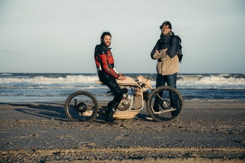 Ученые создали деревянный мотоцикл, работающий на водорослях (ВИДЕО)