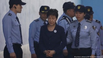 В Сеуле начался суд над бывшим президентом Южной Кореи