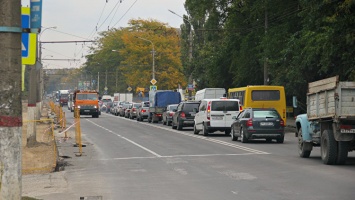 Власти Симферополя предлагают убрать из центра офисы и рынок