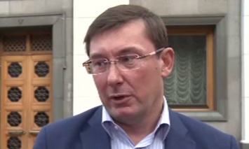 Юрий Луценко рекомендовал Семенченко выключать телевизор на ночь, если на него "давит" президент