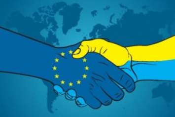 Ассоциация с ЕС ратифицирована: украинцы поздравляют друг друга, россияне скрипят зубами