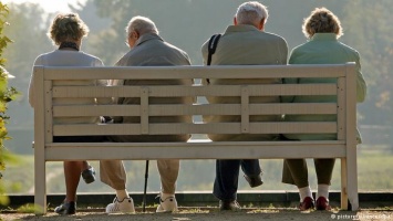 Нулевой рост пенсий в РФ: будущие пенсионеры другого не ждали