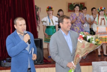 Николай Скорик и Виталий Саутенков поздравили воспитанников Красносельского дома-интерната с Международным днем защиты детей