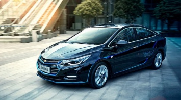 Новый Chevrolet Cruze обзавелся необычной спецверсией Tron