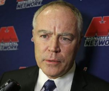 НХЛ: У генерального менеджера Вашингтона есть претензии к Овечкину