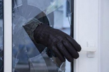 Правоохранители напоминают жителям Покровска и Мирнограда, как защитить свое жилье от злоумышленников