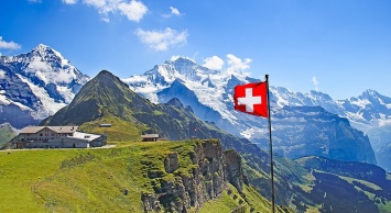 Завод по очистке воздуха от углекислого газа запустили в Швейцарии