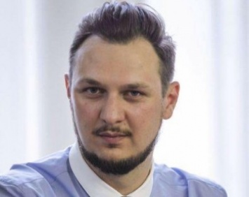Руководитель ГАК "Автомобильные дороги Украины" Артем Гриненко покинул свою должность