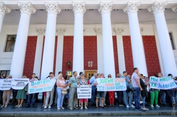 Земельная комиссия постановила отдать в аренду землю под "Золотым берегом"