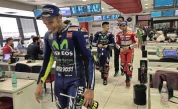 MotoGP: Виньялес и Росси стартуют 1-2 в Гран-При Италии