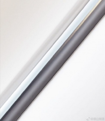 Новый Huawei Honor 9 получит стеклянный корпус с металлической рамкой