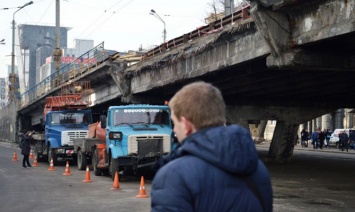 Во время реконструкции Шулявского моста будут сохранены пешеходная зона и остановки транспорта, - Спасибко