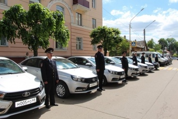 Тамбовская полиция получила 33 новых автомобиля