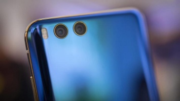 Фотографии чехла намекают на скорый анонс Xiaomi Mi 6 Plus