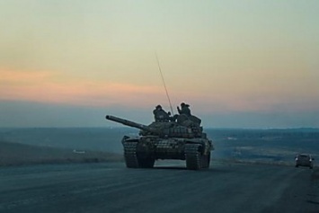 Новые подробности битвы за Желобок: силы АТО захватили важные позиции в селе, а боевики отступают