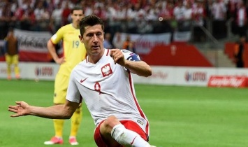 Роберт Левандовски помог сборной Польши обыграть Румынию