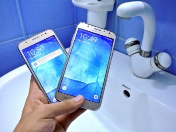 Samsung не забывает обновлять старые бюджетные смартфоны