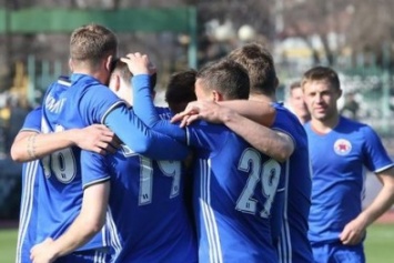 "Ильичевец" стал "Мариуполем", теперь выбирают логотип футбольной команды (ФОТО)