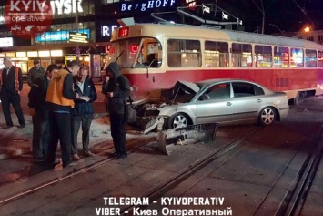 В ДТП разбился нардеп Олег Барна