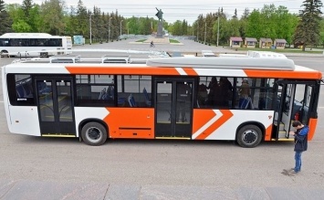 В Уфе автобус переделали в троллейбус с кондиционером