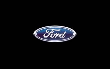 Автомобили Ford научат пропускать автомобили с мигалками