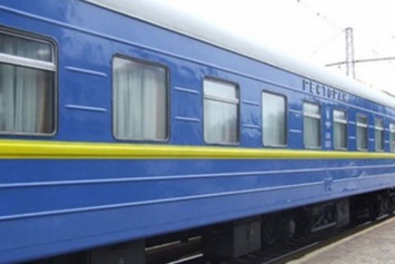 В поезде Киев-Харьков нашли тело иностранца с перерезанным горлом