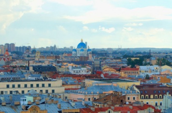 В Петербурге появились легальные экскурсии по крышам