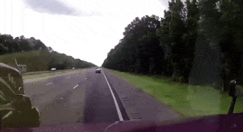 Что бывает, когда водитель грузовика засыпает за рулем