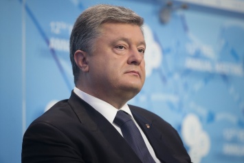 Порошенко ожидает первых результатов антикоррупционной реформы уже в этом году