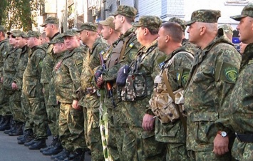 100 днепропетровских милиционеров отправились в зону АТО