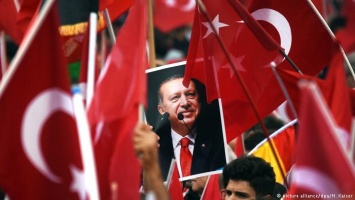 Берлин не позволит Эрдогану выступить перед турками во время саммита G-20