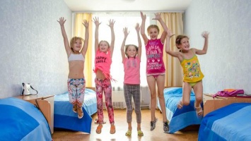 Две трети детей Днепропетровщины получат льготные путевки в лагеря