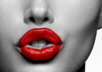 Ученые рассказали, как определить сексуальный темперамент женщины по губам