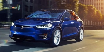 «Тесла» ускорила Model S и Model X