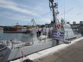Бердянцы приняли участие в праздновании юбилея ВМС Украины
